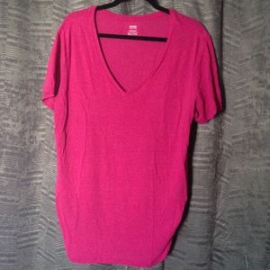 Old navy maternity t-shirt